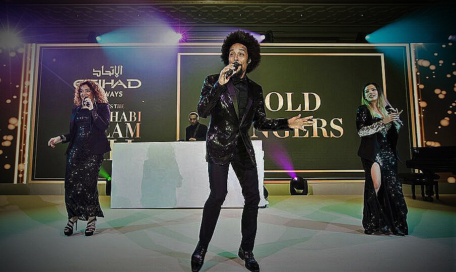 live cover band for hire Goldsingers